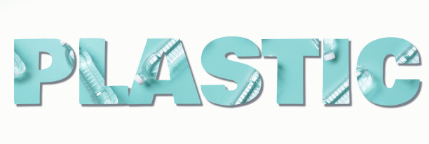 水平衡。题字塑料与水瓶的模式，健康的生活方式，在蓝色的背景。为您的设计提供文本。世界水日。污染，环保理念。图片下载