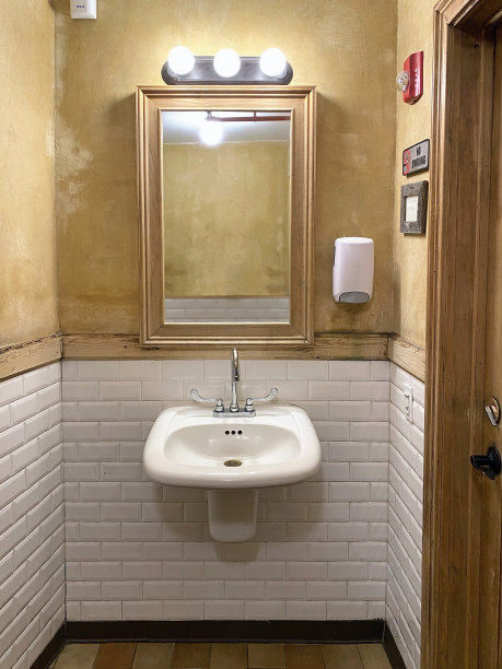 公共厕所图片下载