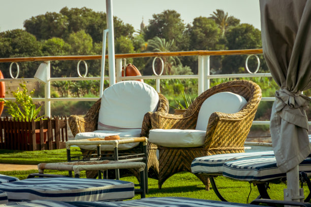 尼罗河游轮甲板，埃及风光图片下载