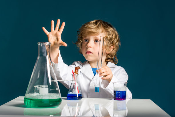 《处理科学家》图片下载