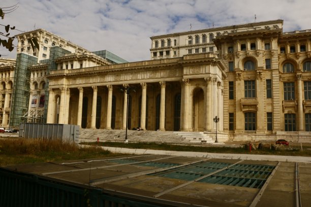 A fİne art buİldİng图片下载