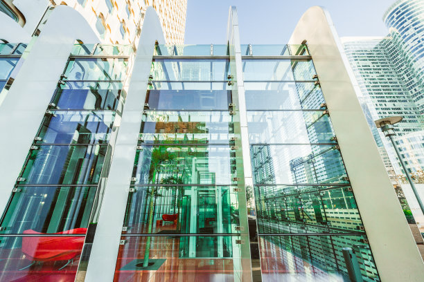 巴黎拉德芳斯的摩天大楼图片下载