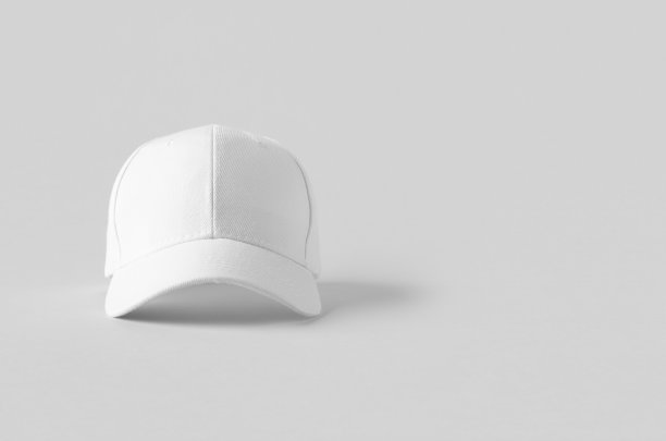 白色棒球帽模型与copyspace。图片下载