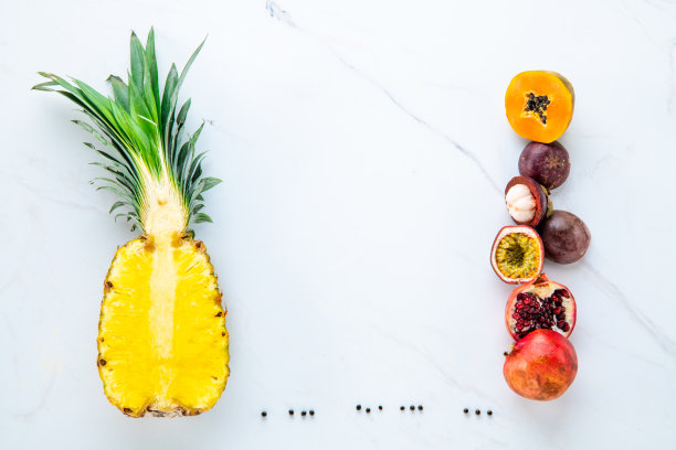 平面布局的外来水果与空中间为文本图片下载