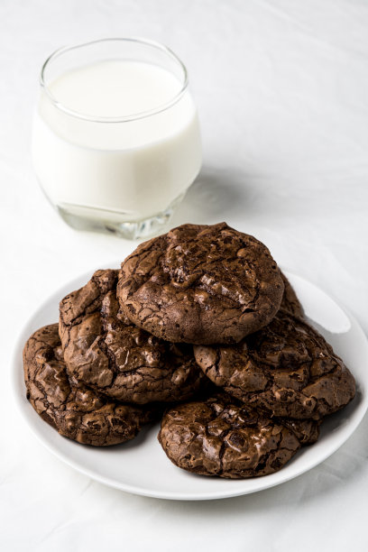 巧克力布朗尼饼干图片下载