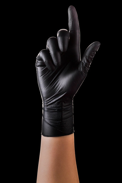 手戴黑色手套，食指向上指黑色图片下载