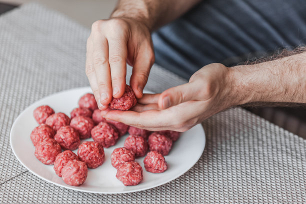 丸子图片素材ID：382106454