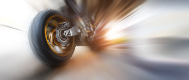 摩托车的速度运动图片下载