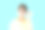 年轻的亚洲女孩戴着眼镜。图片下载