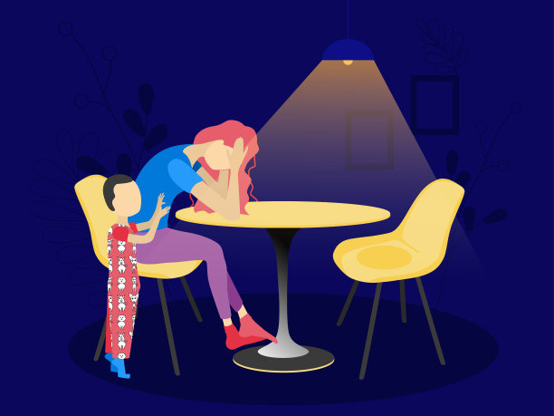 晚上，一个女人坐在笔记本电脑对面的桌子旁，她旁边是一个儿子图片下载