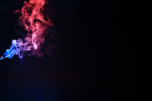 带有颜色的抽象烟雾图案图片下载