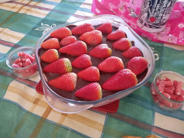 给圣瓦伦丁的美味蛋糕图片下载