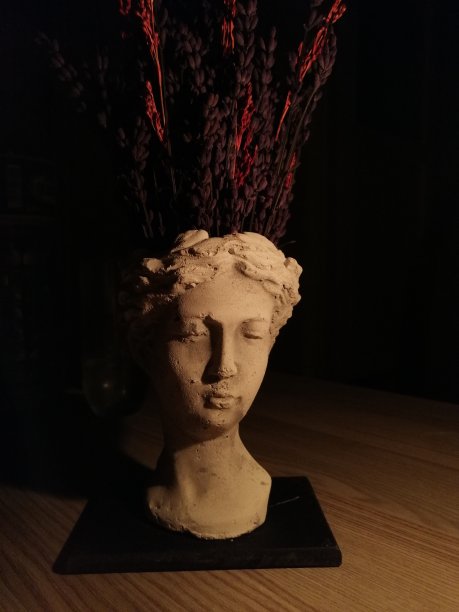 海伦 2图片下载