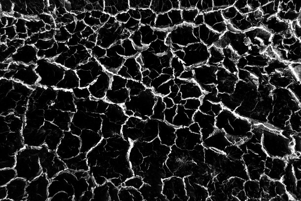 龟裂的土地，气候变化和全球变暖的隐喻图片下载