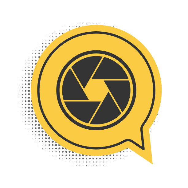 黑色相机快门图标孤立在白色背景上。黄色语音气泡符号。向量图片下载