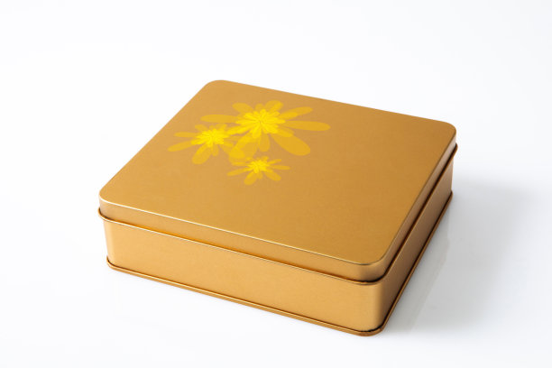 中秋赏月，金灿灿，月饼礼盒，白色背景图片下载