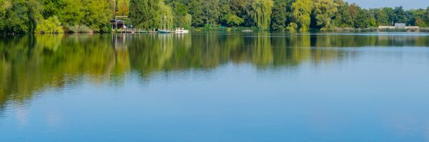 德国茨威考湖全景城市公园图片下载