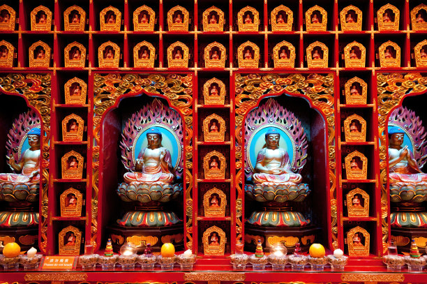 新加坡佛牙寺的佛像图片下载