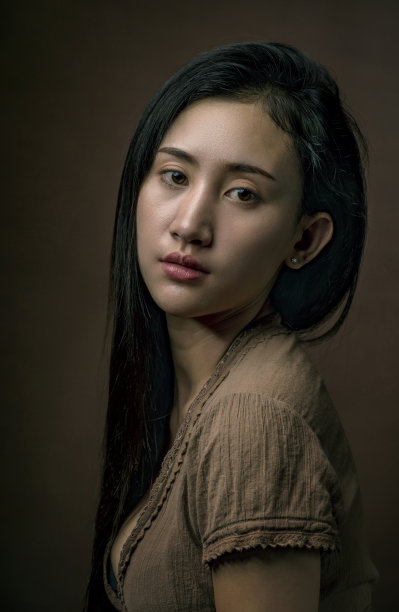 女人的肖像图片下载