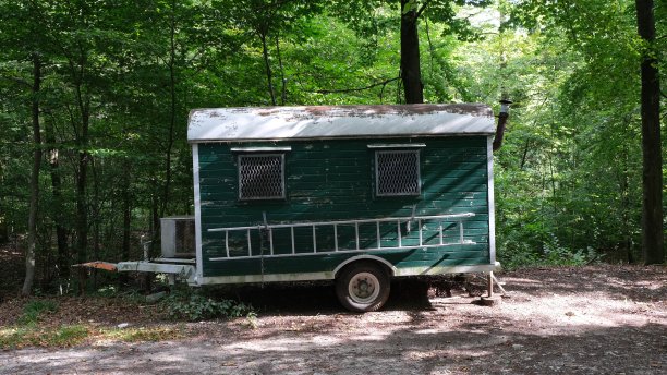 森林工人敢于有篷马车图片下载