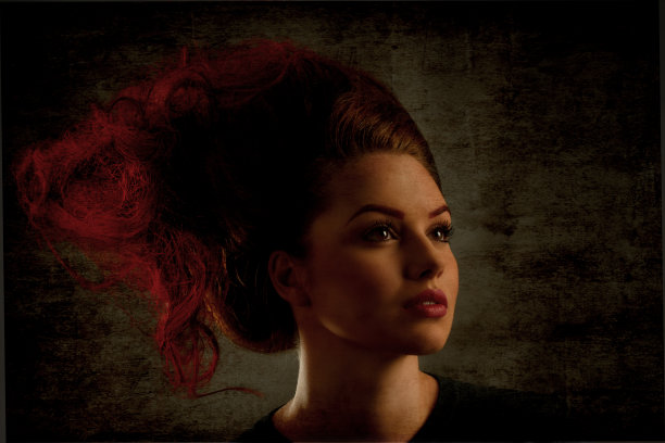 发型新潮的女人图片下载