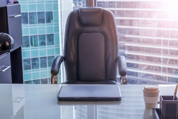 办公室空无一人图片下载