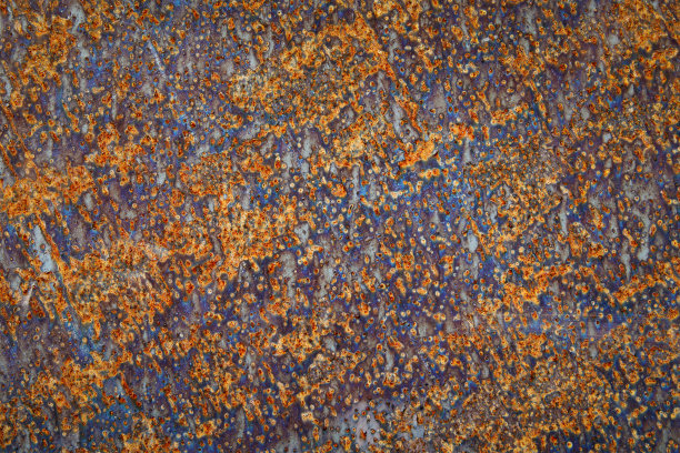 金属上的锈纹，生锈的旧铁，肮脏，粗糙，黝黑。背景。图片下载