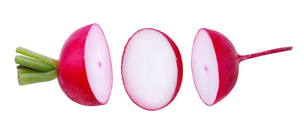 切片萝卜孤立在白色背景上图片下载