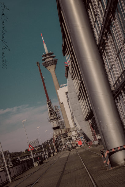 电视塔图片下载