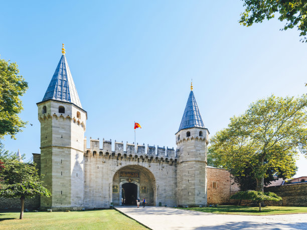 伊斯坦布尔托普卡帕宫的主门图片下载