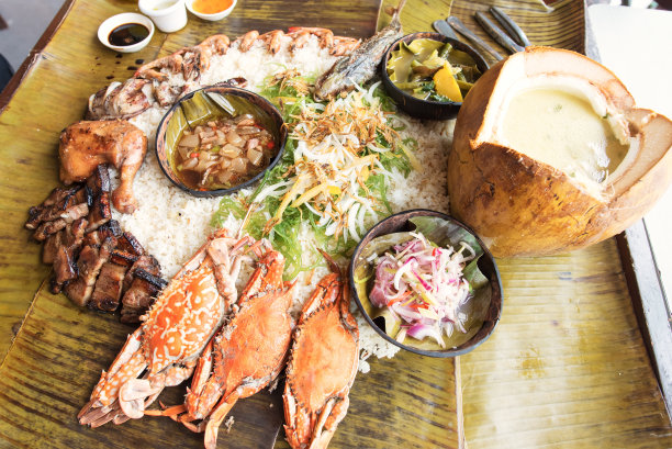 菲律宾传统美食——菲律宾芭蕉叶小吃图片下载