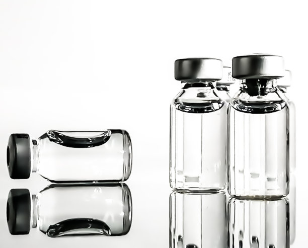 白色的瓶子图片下载