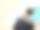 有学习用品和防护口罩的桌面图片下载