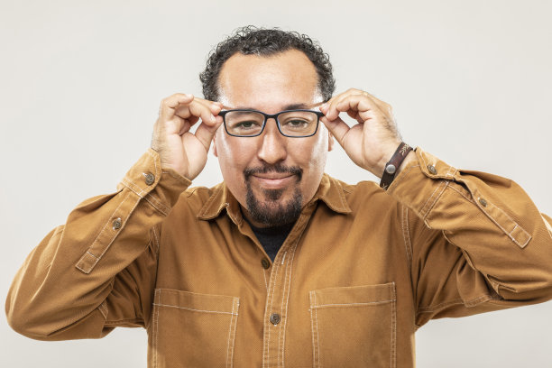 老年人表达图片下载