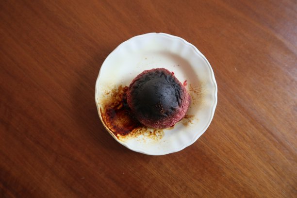 烧焦的面包图片下载