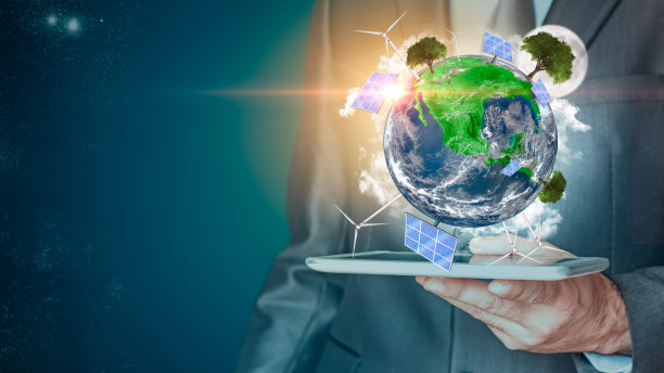 绿色星球的商人。可再生能源和效率概念。这张由美国宇航局提供的图片中的一些元素图片下载