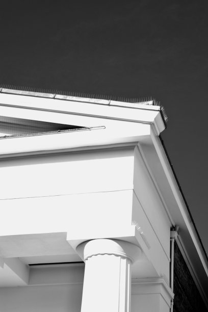 建筑上的黑白影子图片下载