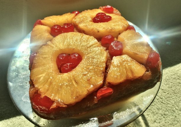 菠萝倒立饼图片下载