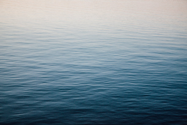 风景彩色照片的水，真实的波浪，海潮图片下载