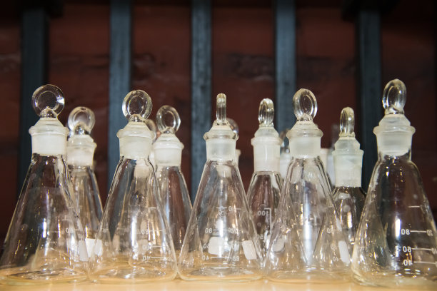 现代化学实验室图片下载