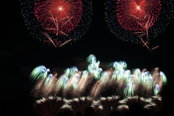 2017长冈烟花图片下载