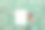 快时尚的成本。塑料衣架，手持计算器和文本页。创意俯视图平铺在绿色背景上。图片下载