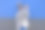 有趣的白发老太手戴医用口罩因冠状病毒-蓝色背景-现代社会老年人图片下载