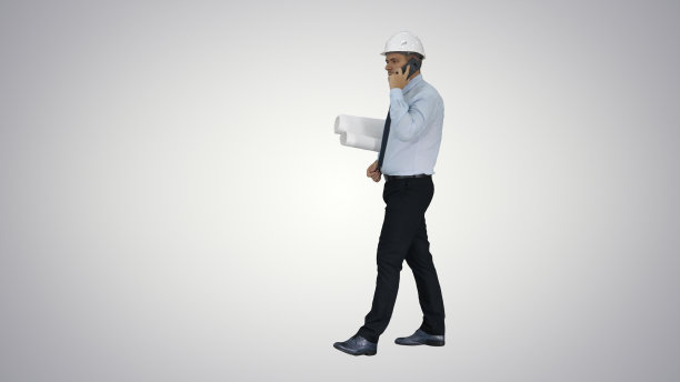 工程师在电话与文书梯度背景图片下载