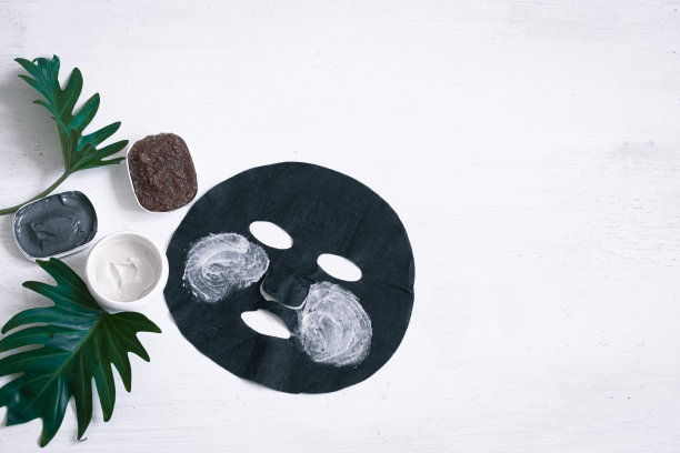 水疗成分与脸部护理项目面膜图片下载