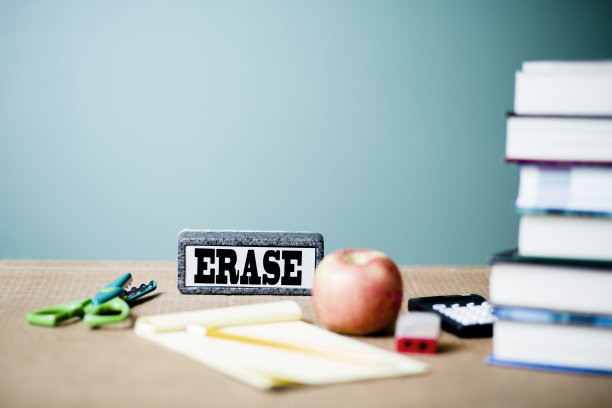 学校书籍及用品图片下载