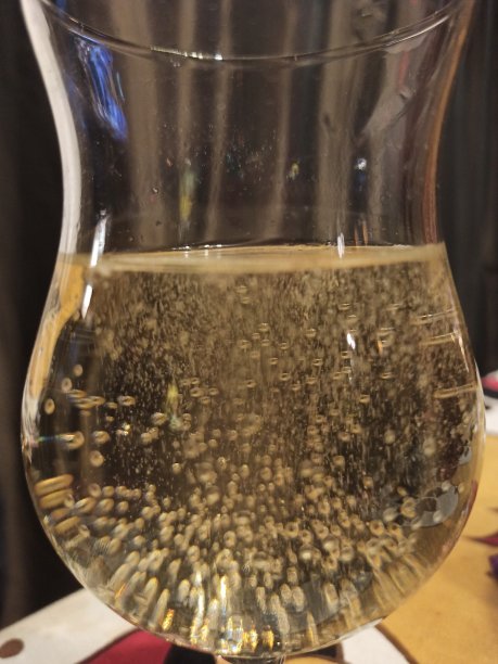 香槟酒杯图片下载