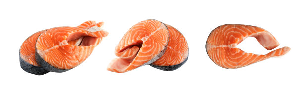 白色背景上孤立的生三文鱼排片图片下载