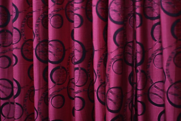 美丽的红色家居装饰背景。图片下载