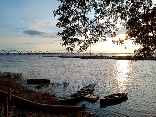 印度的哥达瓦里河图片下载